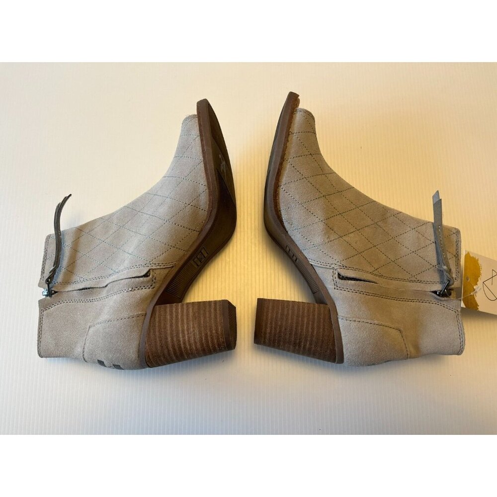 TOMS Gray Quilted Stitch Majorca Peep Toe Booties, Size 7.5 (US) - Picture 7 of 10